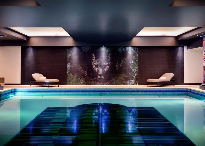 Nyx London Holborn By Leonardo sSpa Hotel